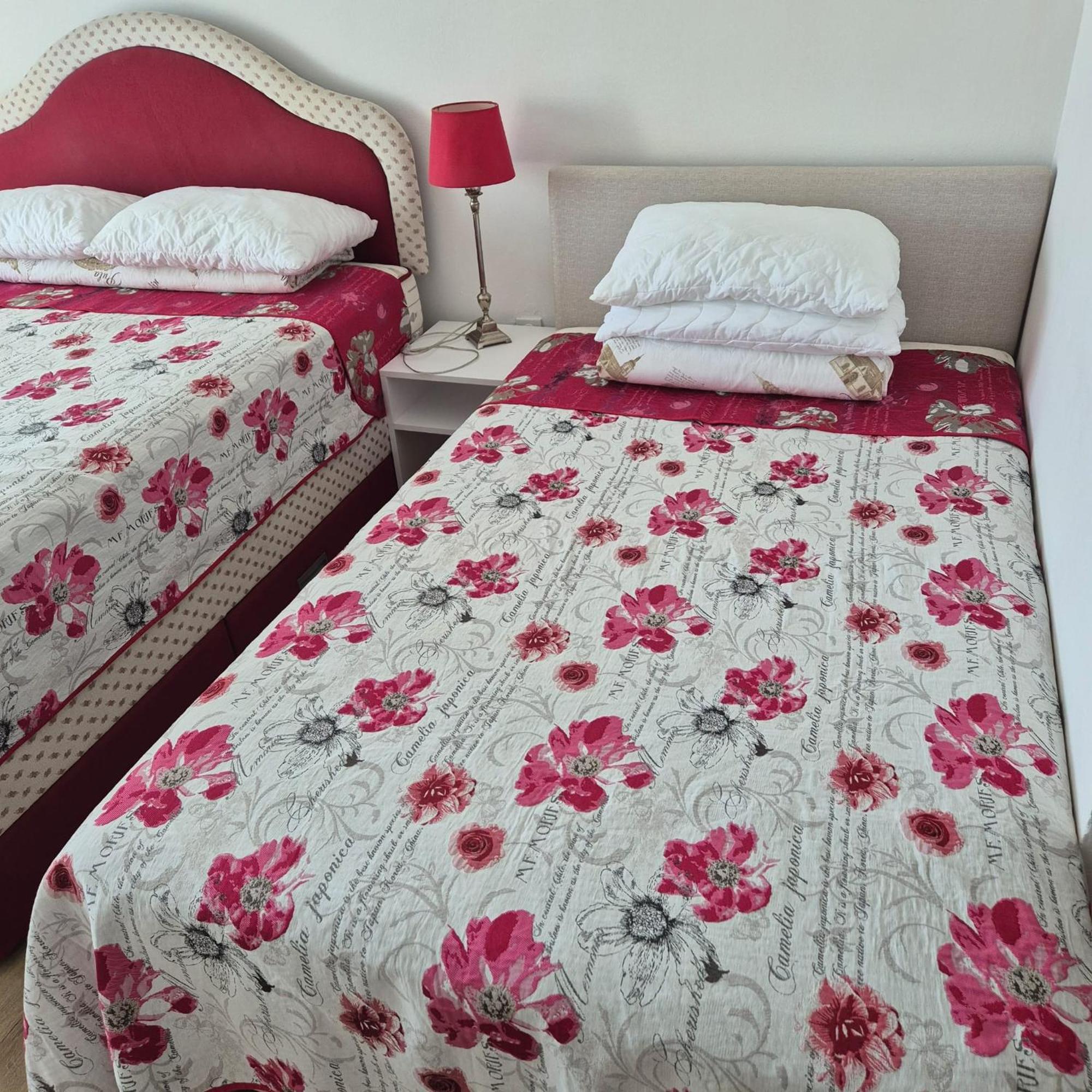 סלאטינה Hotel Marco Polo מראה חיצוני תמונה
