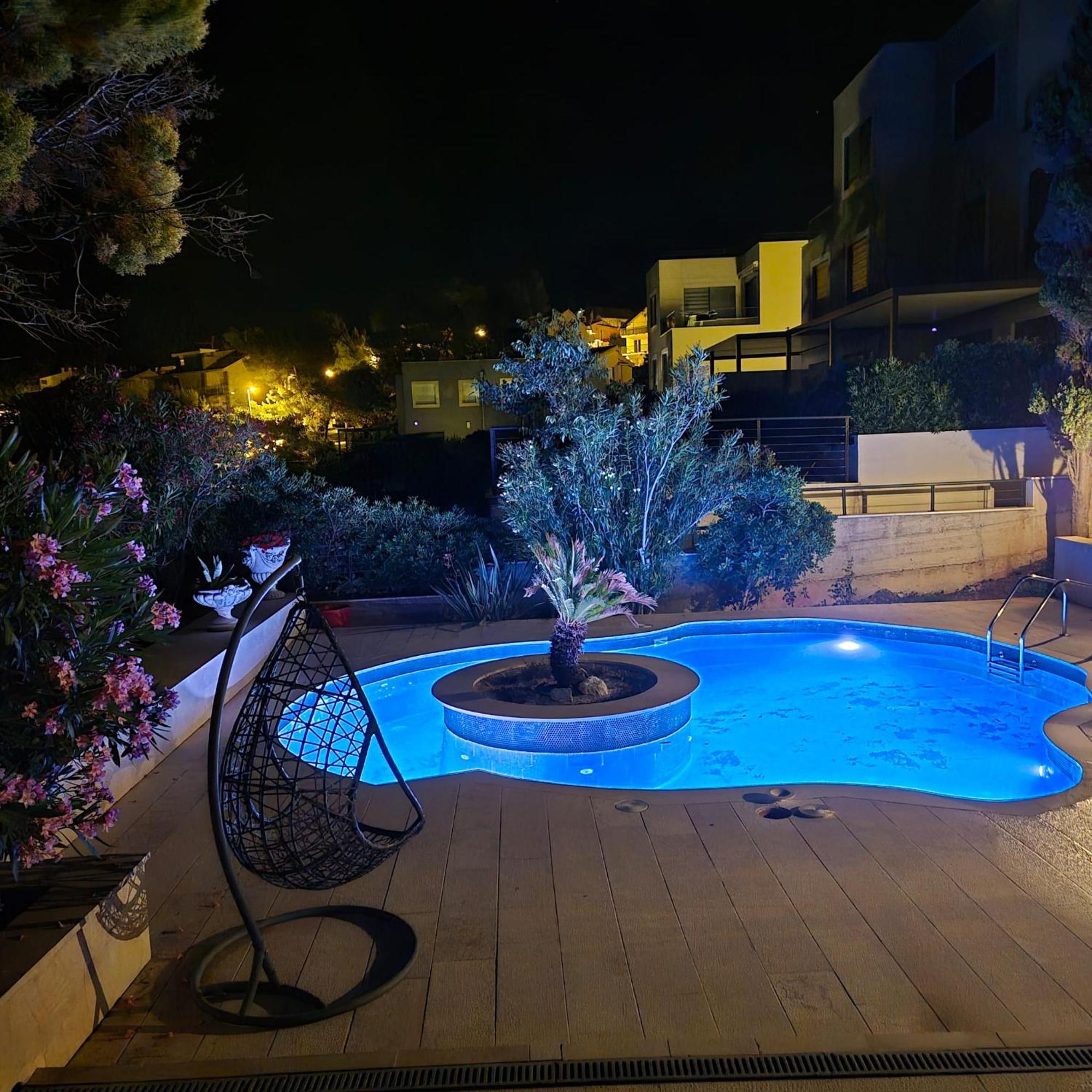 סלאטינה Hotel Marco Polo מראה חיצוני תמונה