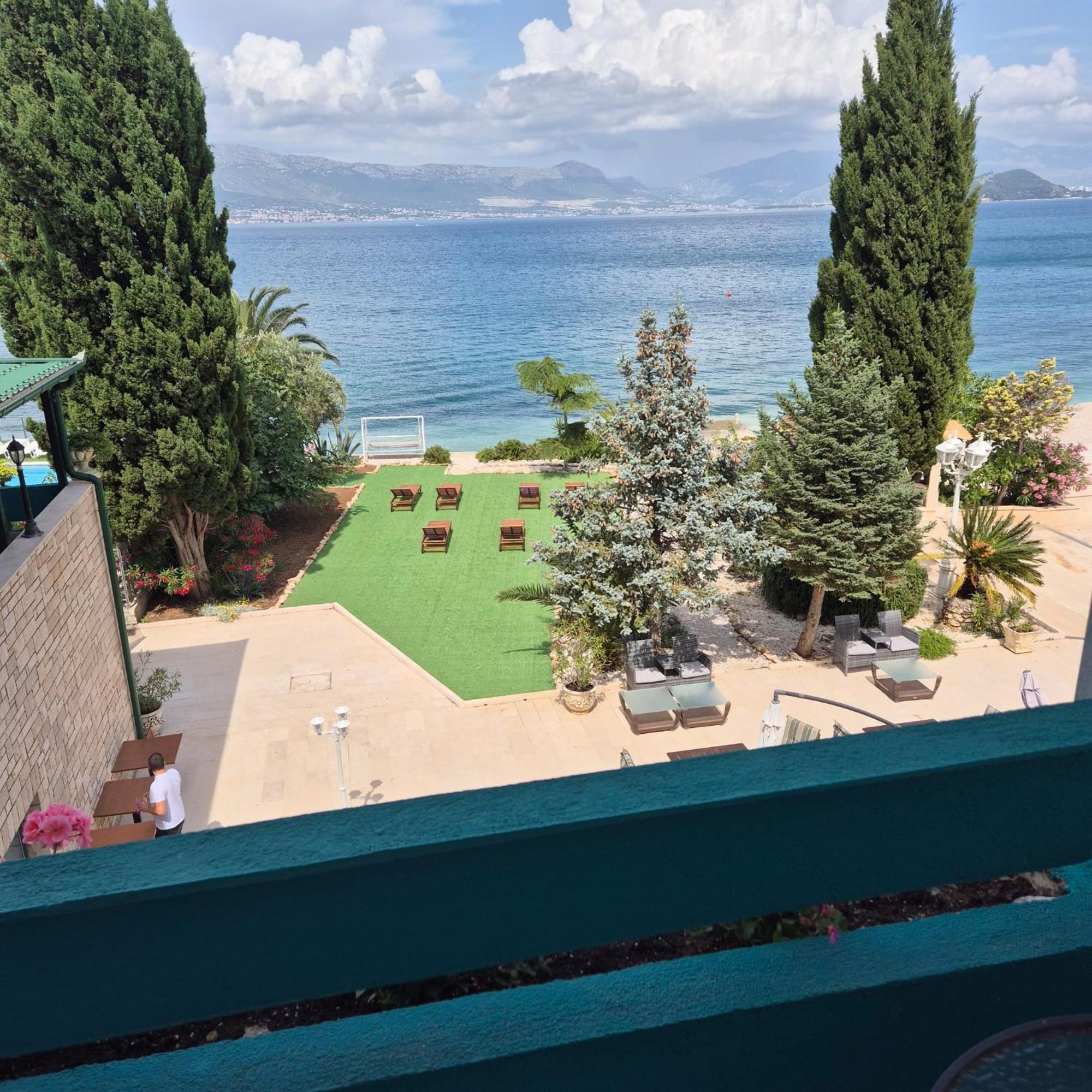 סלאטינה Hotel Marco Polo מראה חיצוני תמונה