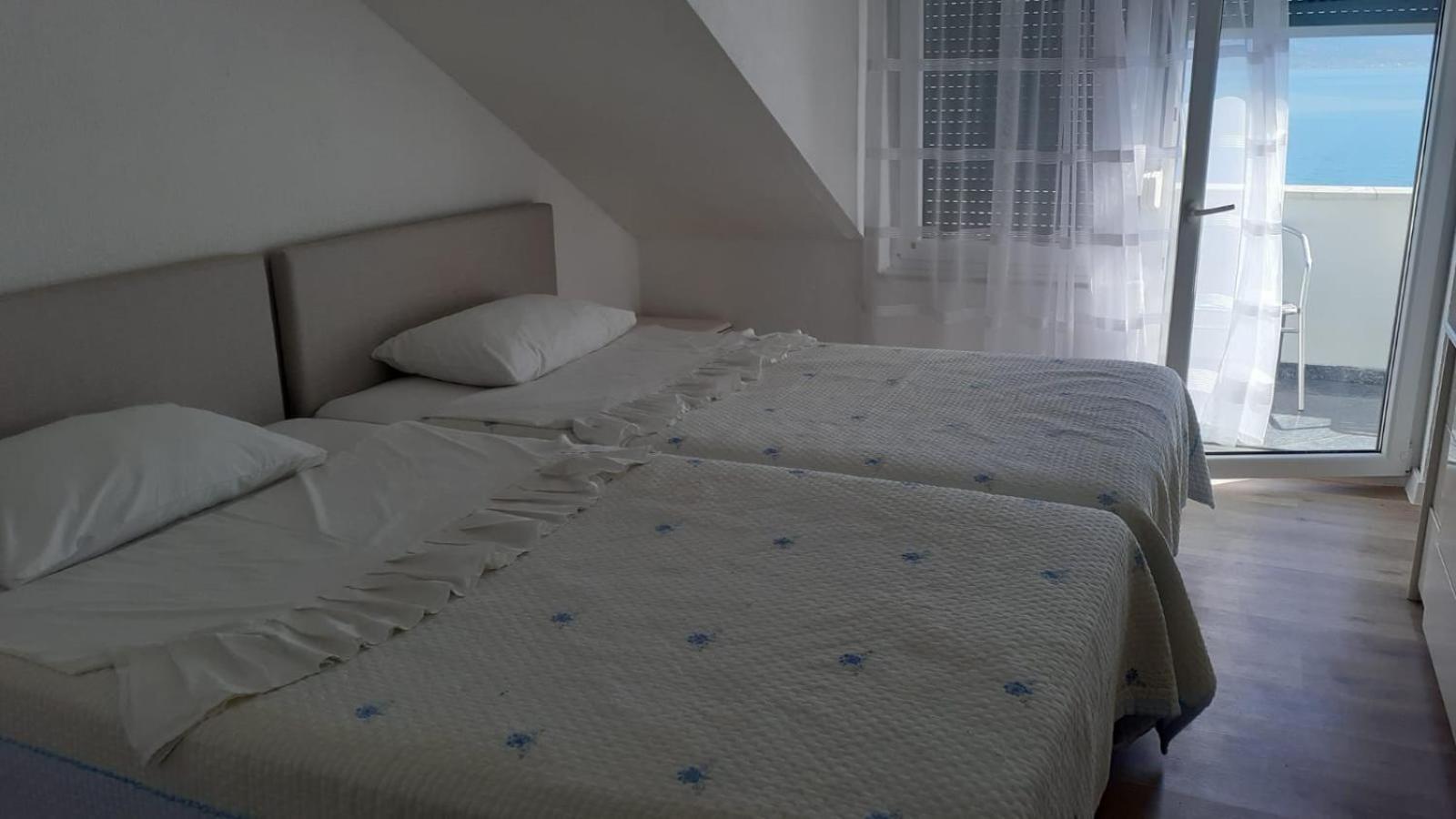 סלאטינה Hotel Marco Polo מראה חיצוני תמונה