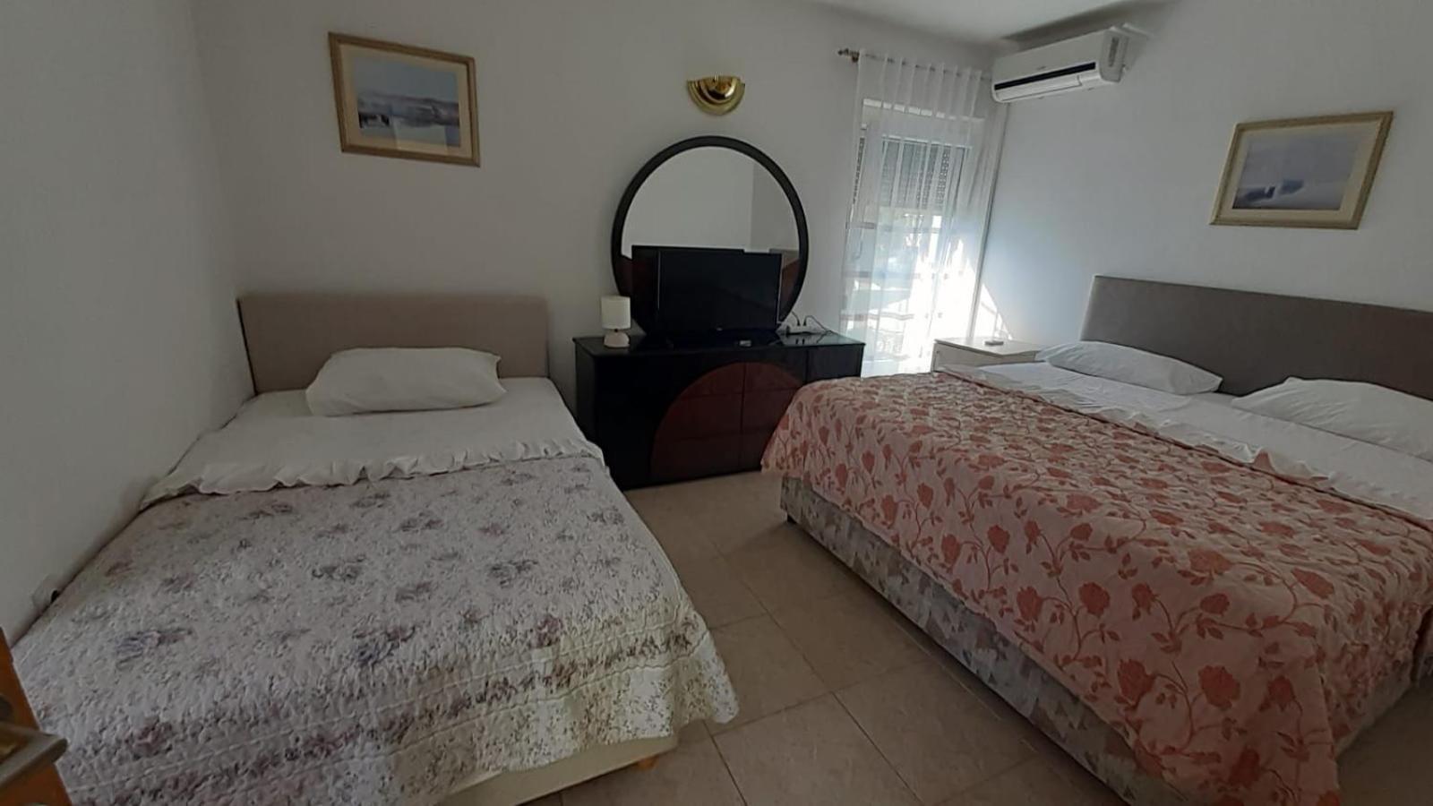 סלאטינה Hotel Marco Polo מראה חיצוני תמונה