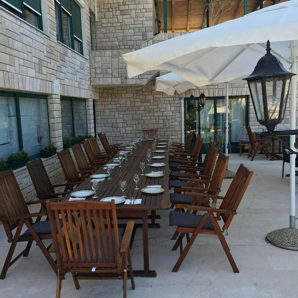 סלאטינה Hotel Marco Polo מראה חיצוני תמונה
