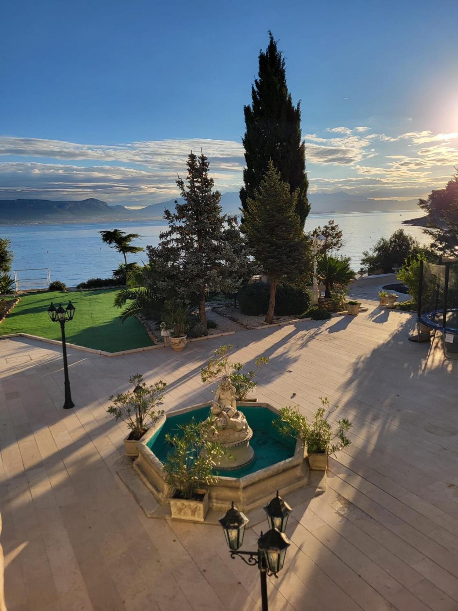 סלאטינה Hotel Marco Polo מראה חיצוני תמונה